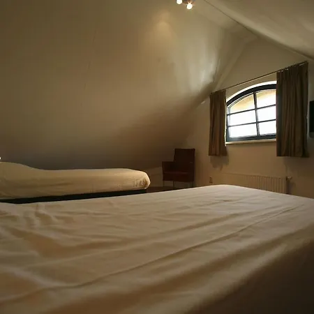 Aldeamento Turístico Park Scorleduyn 3*